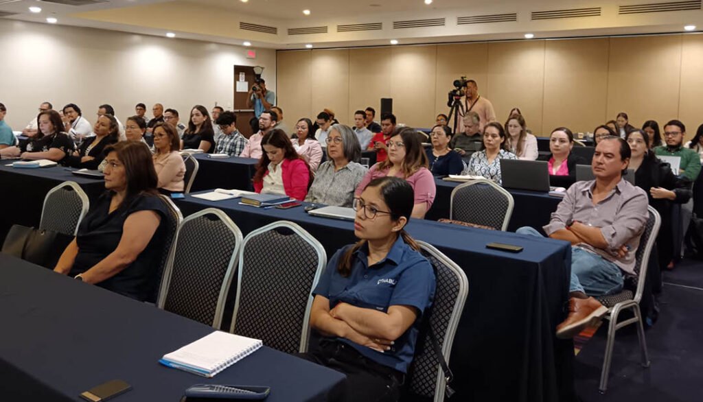 _Participación de mujeres en comités de CASALCO