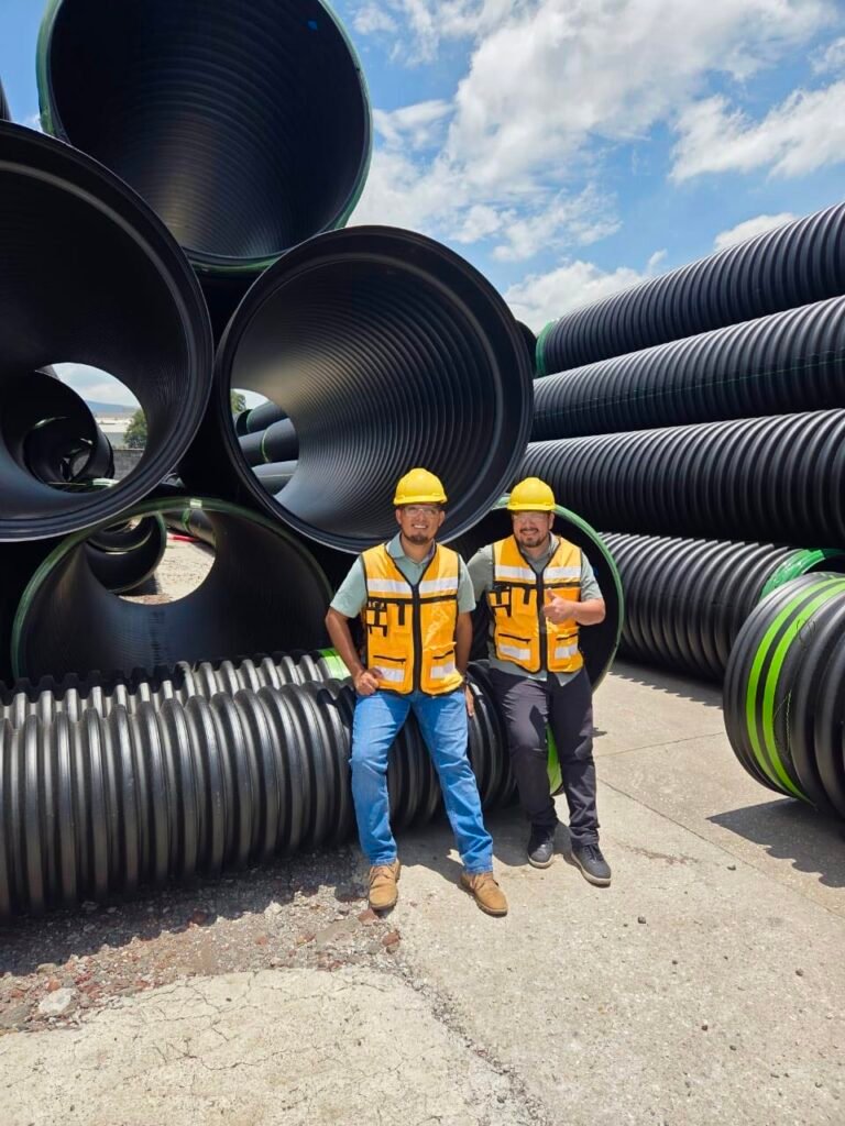 _Josué y Ricardo Socios