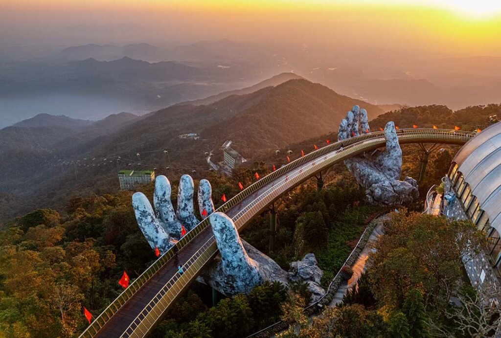_2 Golden Bridge (Vietnam)