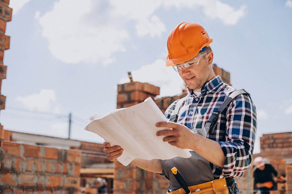 _young-craftsman-building-house